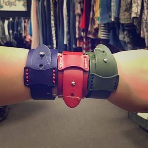 Set of 3 plunder cuffs